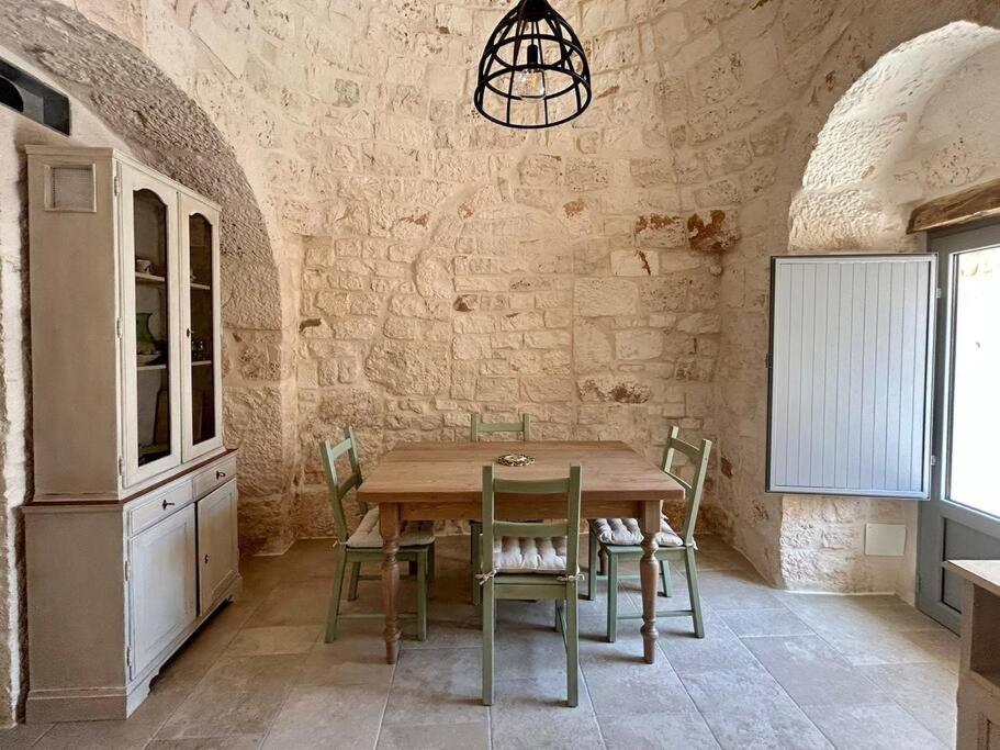 Iconico - Authentic Trulli Experience Apartment Cisternino Exterior photo