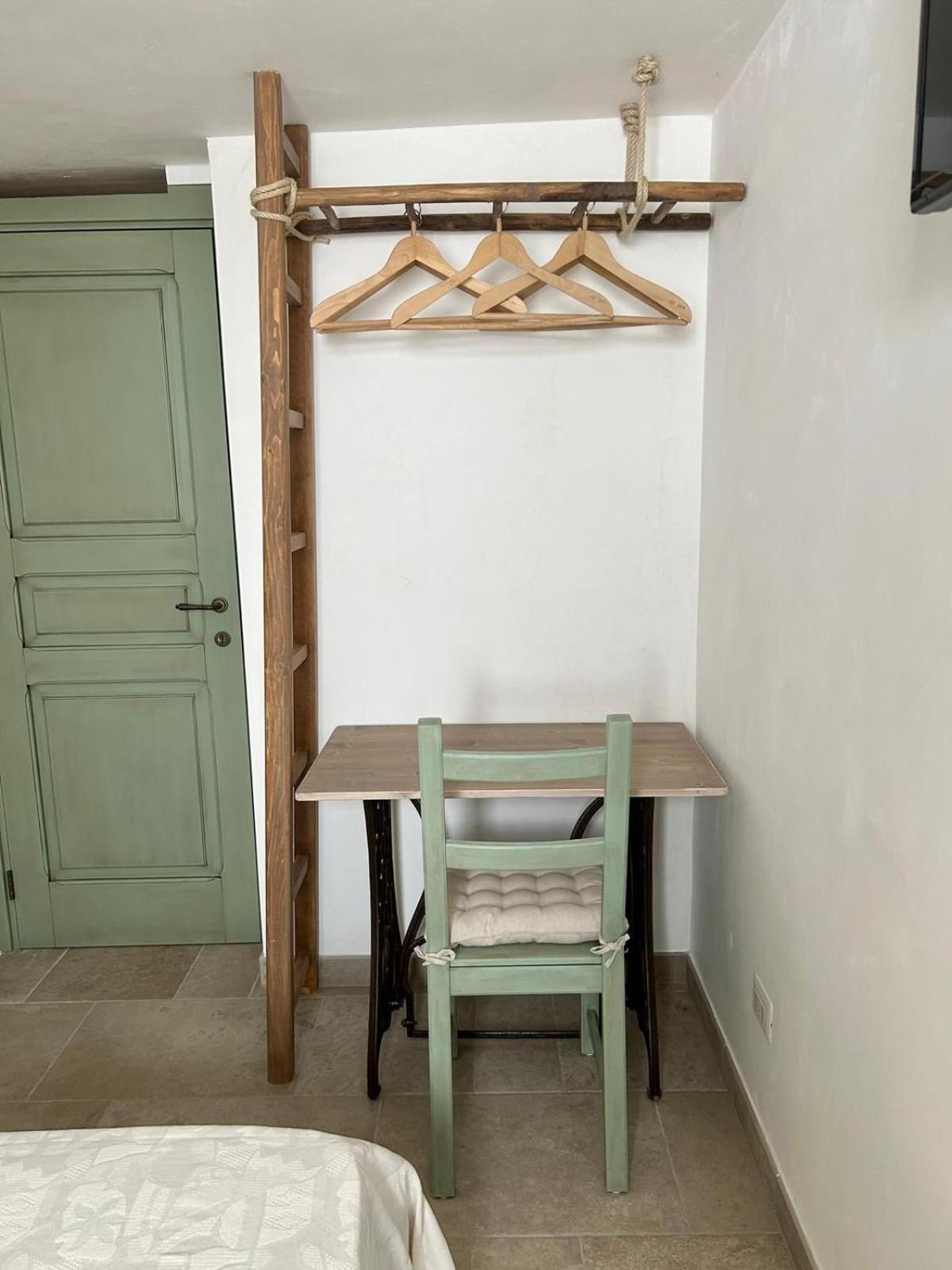 Iconico - Authentic Trulli Experience Apartment Cisternino Exterior photo